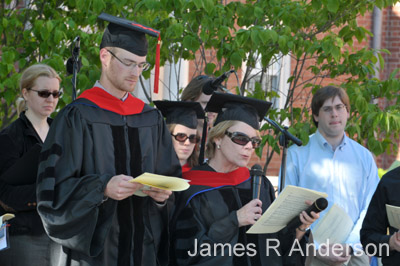 YDS08_CommWorship_076