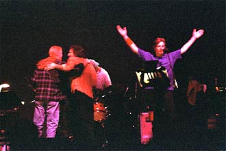 00gdc02-18